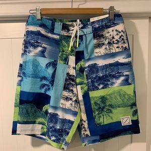 American Eagle NEW men’s board shorts/bathing suit